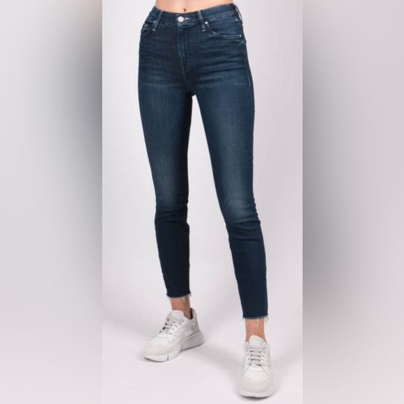 MOTHER Denim - MOTHER DENIM HIGH WAISTED LOOKER ANKLE FRAY JEAN
